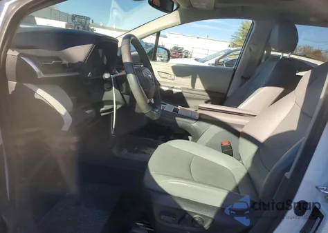 2024 Toyota Sienna Xle from USA, damaged, VIN 5TDJSKFC3RS118128